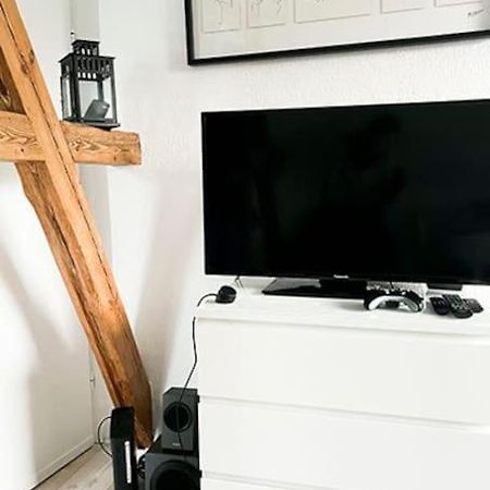 Modernes Apartment Mit Balkon Free Parking Netflix Τσέλε Εξωτερικό φωτογραφία