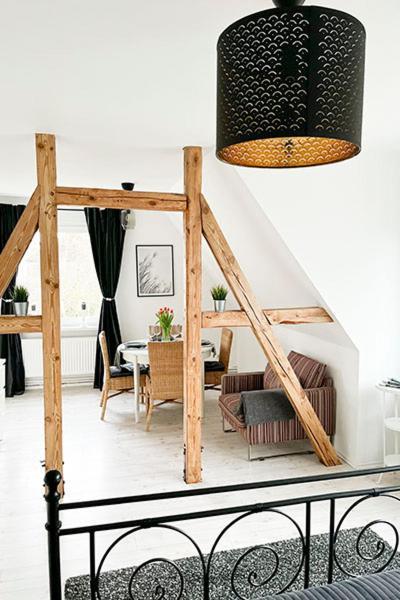 Modernes Apartment Mit Balkon Free Parking Netflix Τσέλε Εξωτερικό φωτογραφία