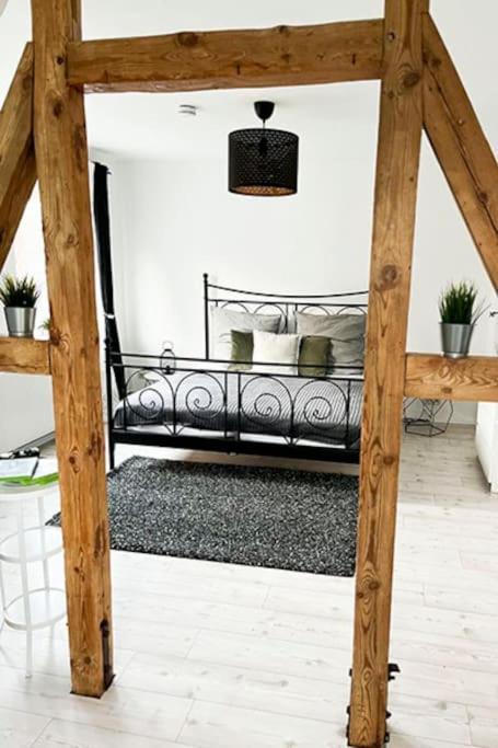 Modernes Apartment Mit Balkon Free Parking Netflix Τσέλε Εξωτερικό φωτογραφία